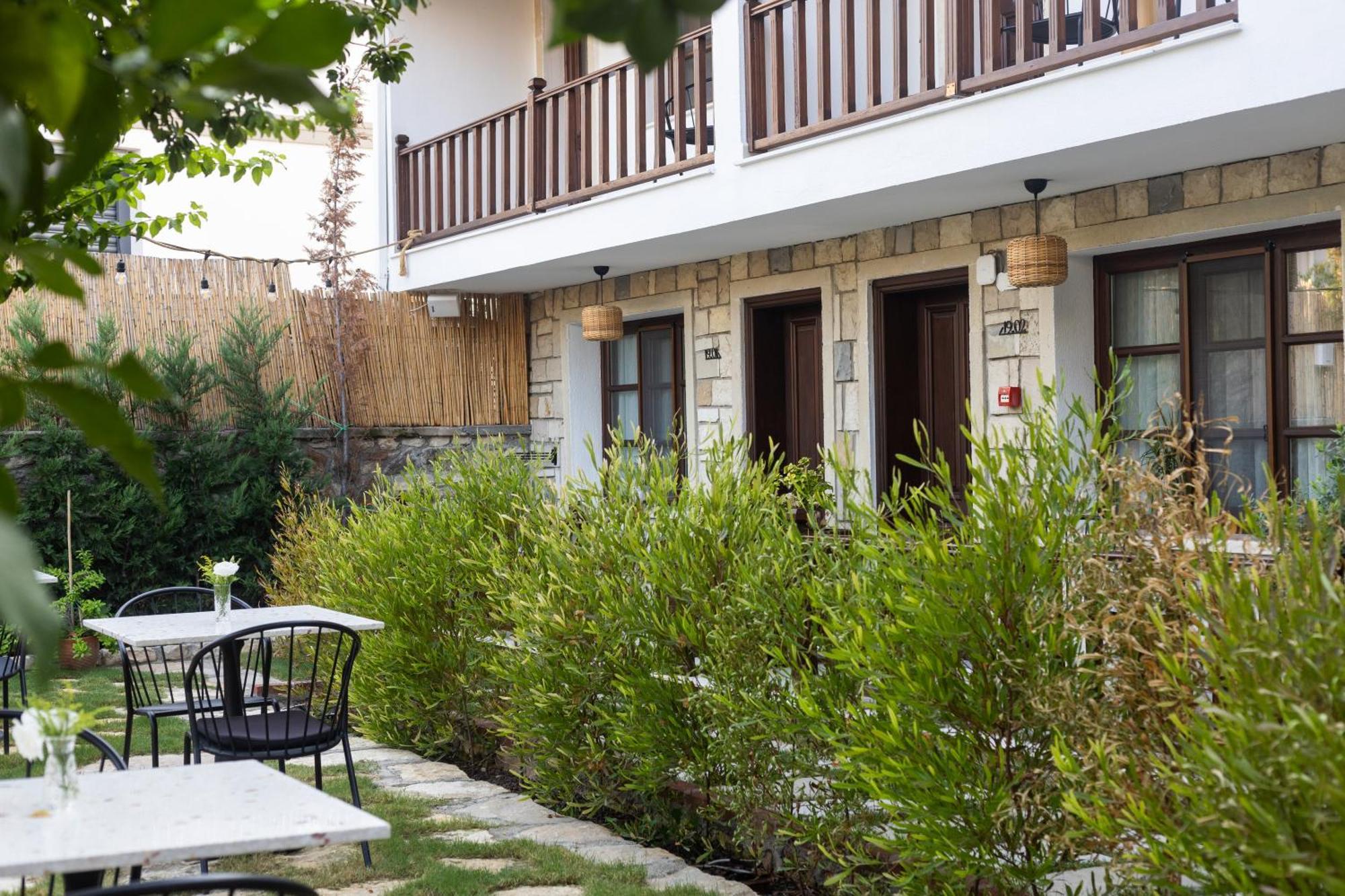 Hotel Molo Urla Exterior foto